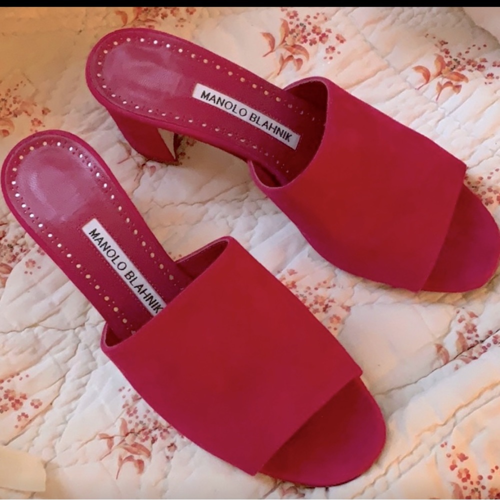 Pink suede Manolo Blahnik mules